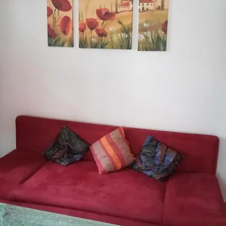 Enzblick شقة